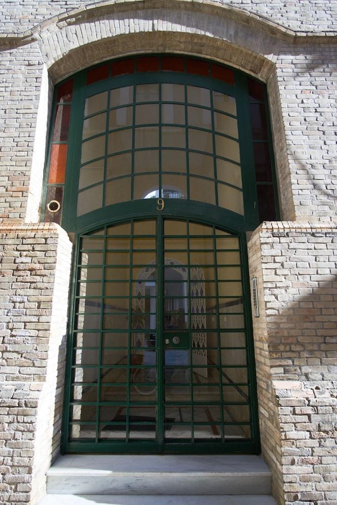 Loft Con Terraza Privada Y Parking * Sevilla